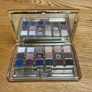 Estée Lauder Deluxe Eye Shadow Compact